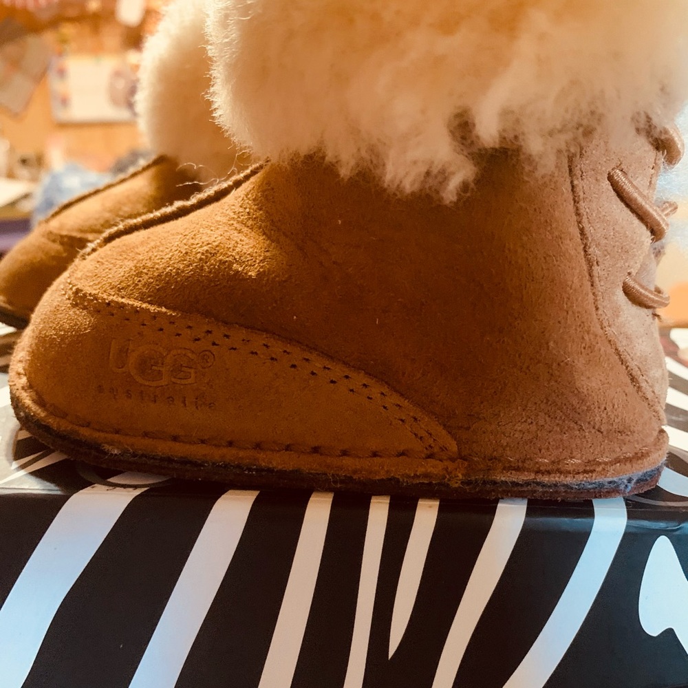 COPY - UGG baby boots